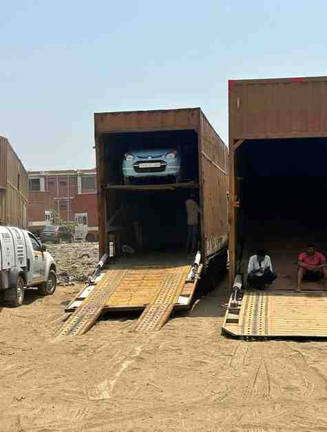 Door to door car transport Mumbai to Bangalore